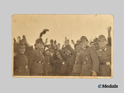 croatia,_independent_state._a_lot_of_six_croatian_photographs_and_postcards,_c.1941-45___m_n_c4076
