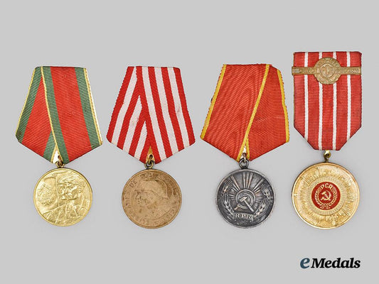 four_romanian_socialist_medals_and_awards___m_n_c4118
