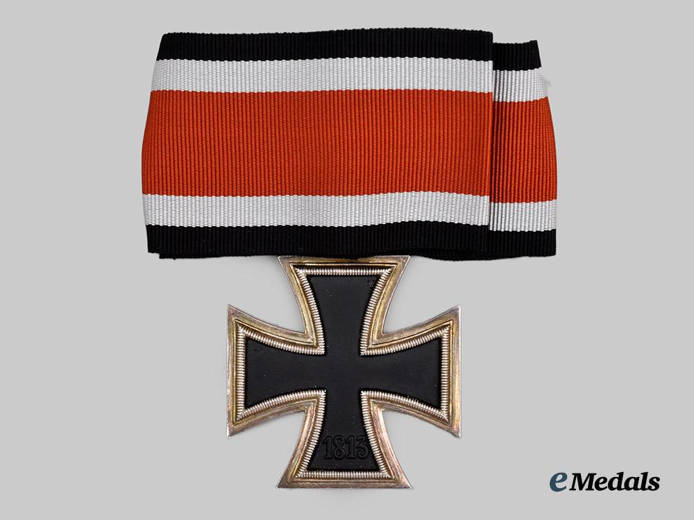 germany,_federal_republic._a_mint_knight’s_cross_of_the_iron_cross,_exhibition_example_by_rudolf_souval,_c.1960___m_n_c4162