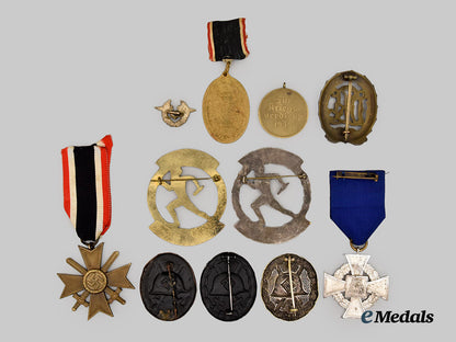 germany,_third_reich._a_group_of_civilian_and_military_medals,_awards,_and_decorations___m_n_c4185