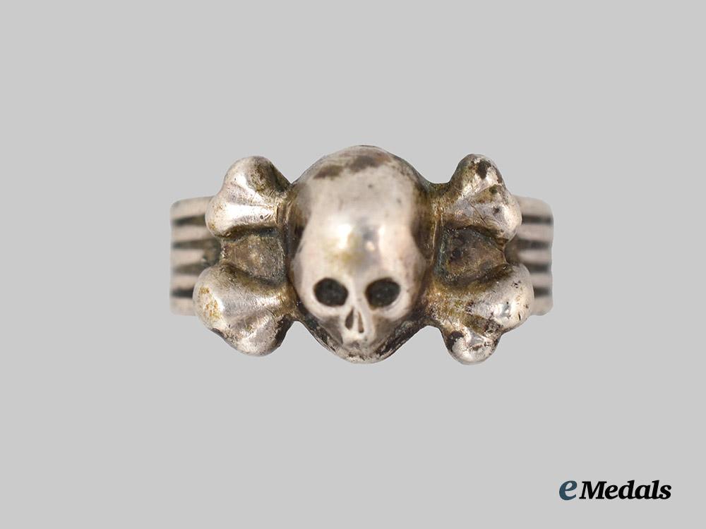 germany,_wehrmacht._a_small_totenkopf_ring___m_n_c4195