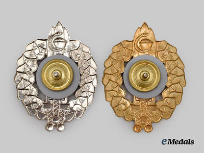 slovakia,_second_republic._a_mixed_lot_of_badges_and_paper_documents___m_n_c4228