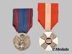 Italy, Kingdom. A Pair of Awards