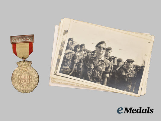 international._a_mixed_lot_of_medals&_photographs___m_n_c4235