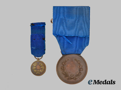 italy,_kingdom._a_pair_of_medals_for_military_valour___m_n_c4275