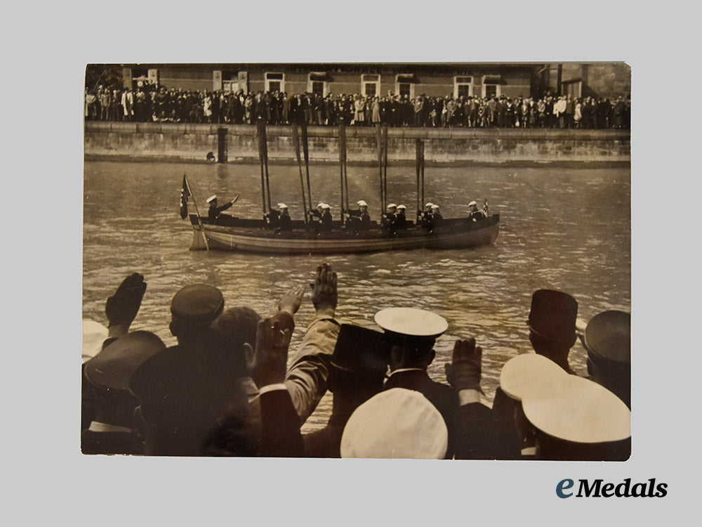 germany,_h_j._a_mixed_lot_of_press_photos,_with_marine-_h_j_scenes___m_n_c4283