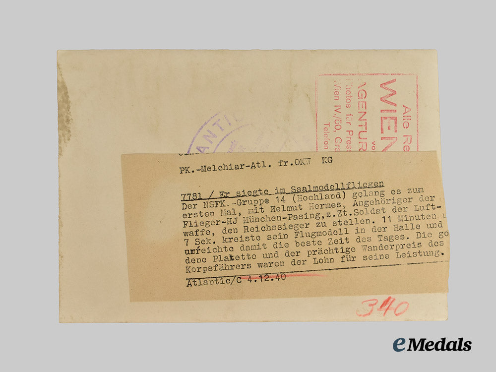 germany,_h_j._a_mixed_lot_of_press_photos,_with_glider_scenes___m_n_c4289