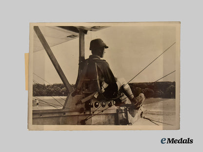 germany,_h_j._a_mixed_lot_of_press_photos,_with_glider_scenes___m_n_c4294
