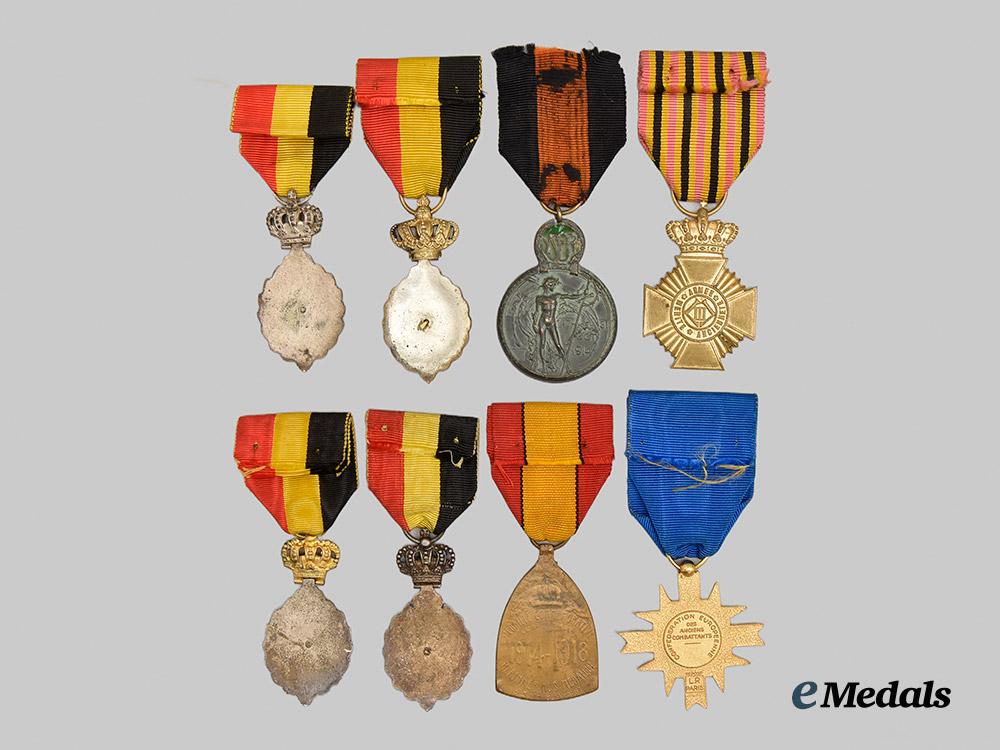 belgium,_kingdom._a_lot_of_eight_decorations___m_n_c4300