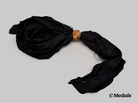 germany,_h_j._a_neckerchief_and_leather_knot___m_n_c4316