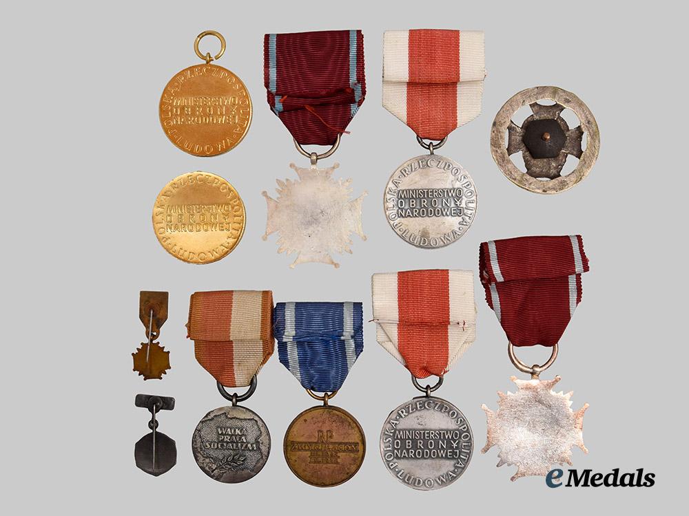 poland,_republic._a_lot_of_eleven_decorations___m_n_c4326
