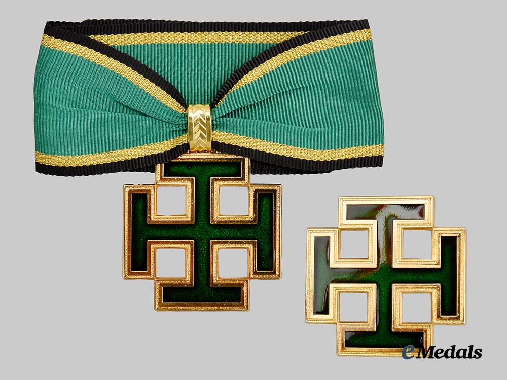 austria,_republic._an_order_of_the_ordo_militium_christi,_commander_and_officer_decoration___m_n_c4332