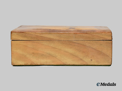 germany,_wehrmacht._a_trench_art-_style_gebirgsjäger_commemorative_wooden_case___m_n_c4366