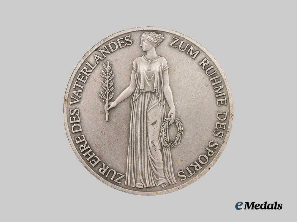 germany,_third_reich._a1936_berlin_olympics_commemorative_medallion_in_silver___m_n_c4377