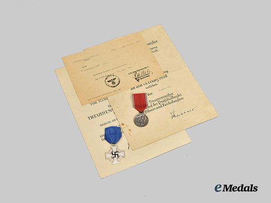 germany,_third_reich._a_mixed_lot_of_awards_and_documents_to_s_s_and_civil_recipients___m_n_c4406