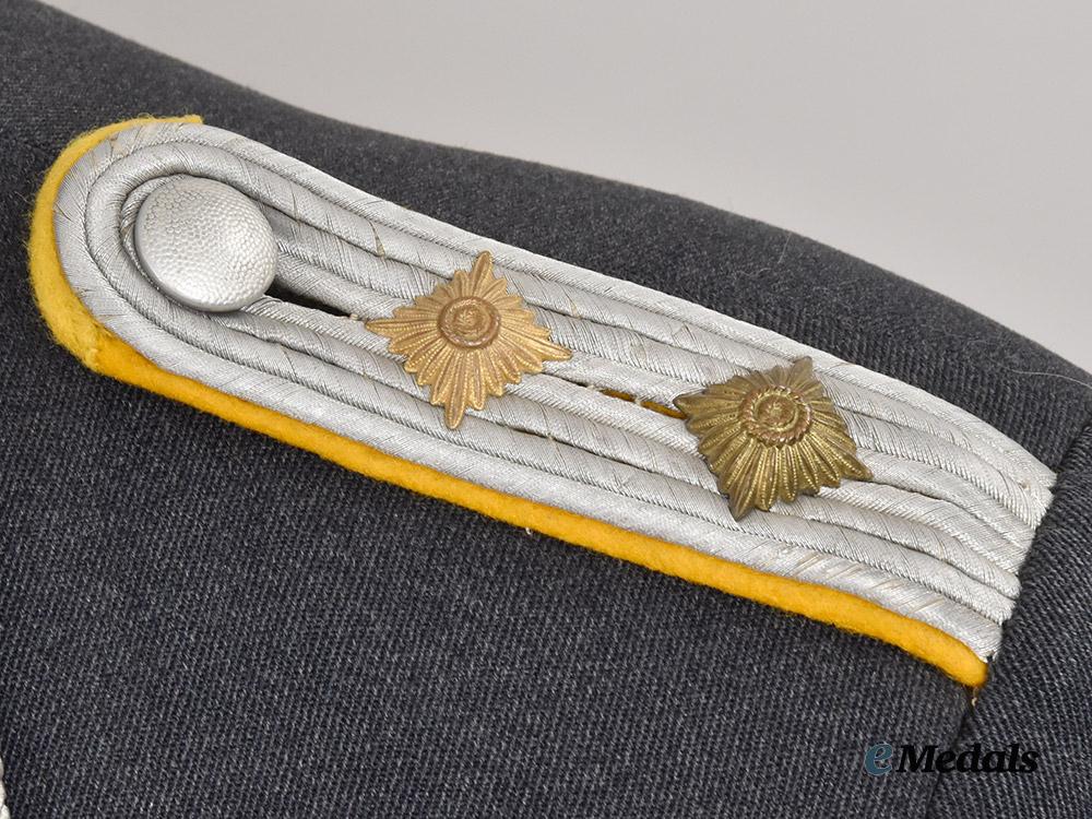 germany,_luftwaffe._a_flight_personnel_hauptmann_service_tunic,_condor_legion_veteran,_refurbished_example___m_n_c4423