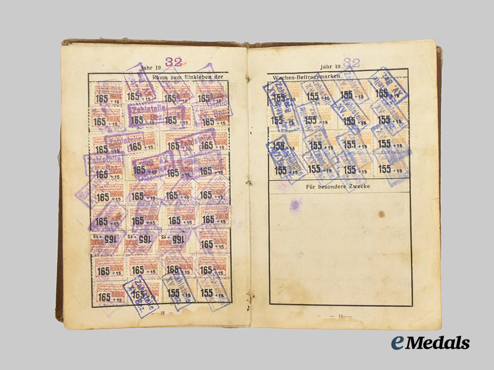 germany,_third_reich._a_mixed_lot_of_labour_organization_membership_booklets_for_german_and_foreign_labourers___m_n_c4449