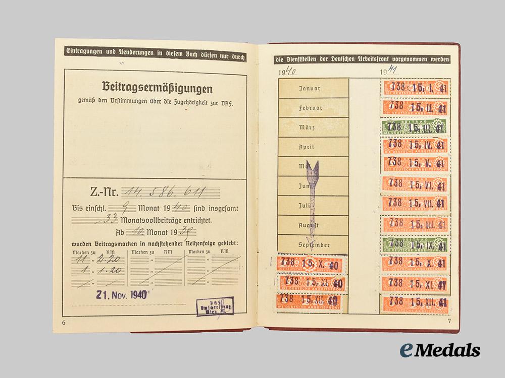 germany,_third_reich._a_mixed_lot_of_labour_organization_membership_booklets_for_german_and_foreign_labourers___m_n_c4465