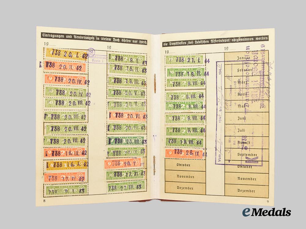 germany,_third_reich._a_mixed_lot_of_labour_organization_membership_booklets_for_german_and_foreign_labourers___m_n_c4466