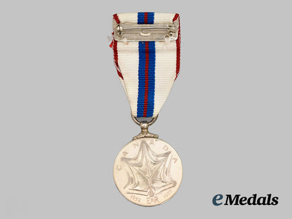 united_kingdom,_canada._two_twenty-_fifth_jubilee_medals___m_n_c4476