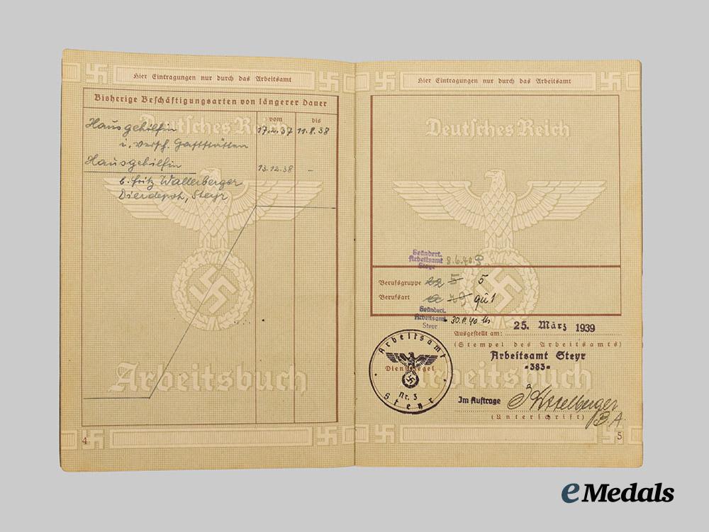 germany,_third_reich._a_mixed_lot_of_arbeitsbücher___m_n_c4477