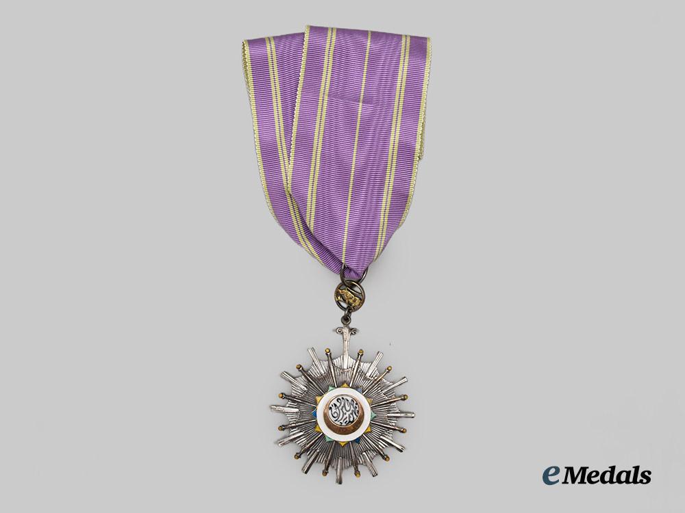 sudan,_republic._an_order_of_the_republic,_grand_officer's_set,_by_garrard&_co,_c.1960___m_n_c4528