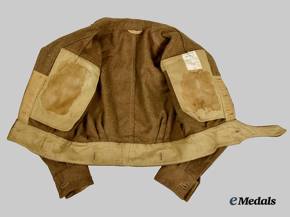 united_kingdom._a_battledress_to_a_decorated_lieutenant_commander_of_the_royal_navy_commandos___m_n_c4536