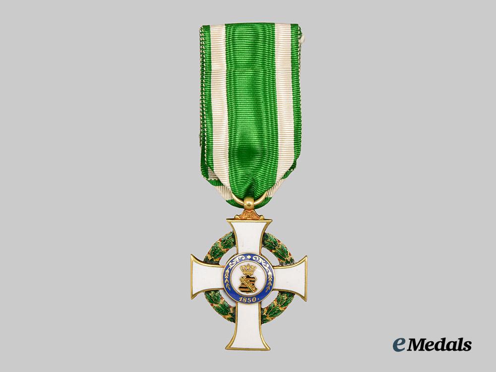 saxony,_kingdom._a_fine_albert_order,_i_class_knight’s_cross_in_gold___m_n_c4548