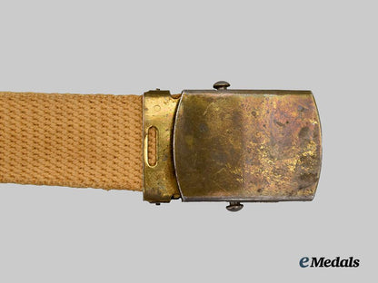 canada,_commonwealth._three_second_war_canadian_army_field_items___m_n_c4552