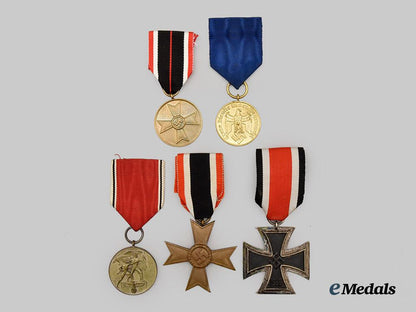 germany,_wehrmacht._a_mixed_lot_of_awards_for_bravery_and_merit___m_n_c4559
