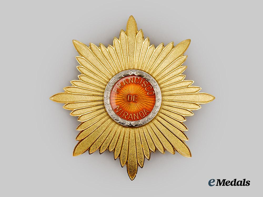 venezuela,_republic._an_order_of_francisco_de_miranda,_i_i_class_set_in_case,_c.1970___m_n_c4578