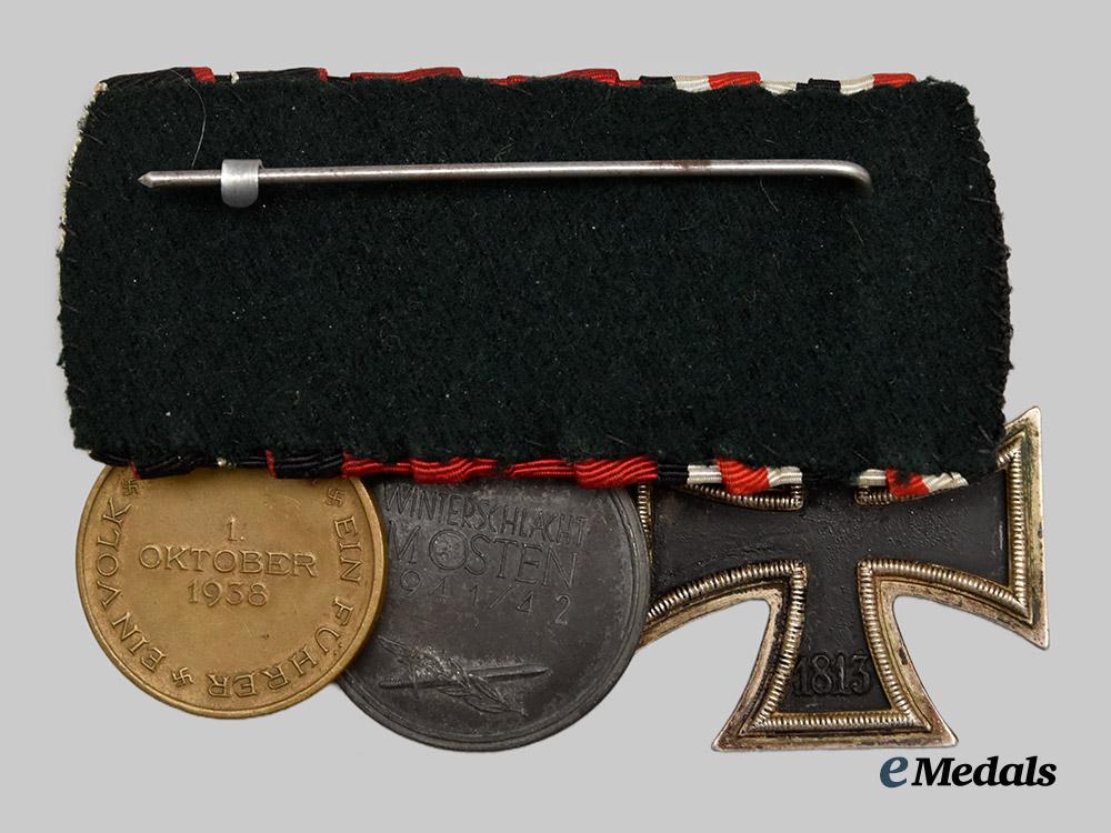 germany,_wehrmacht._a_medal_bar_for_an_eastern_front_combatant___m_n_c4583-_recovered