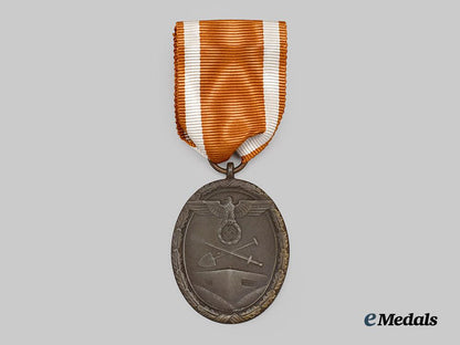 germany,_third_reich._a_pair_of_service_awards,_with_documents___m_n_c4598