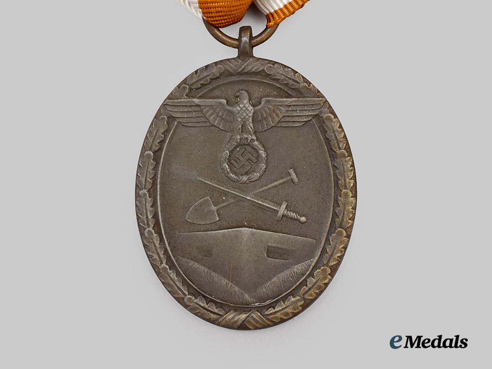 germany,_third_reich._a_pair_of_service_awards,_with_documents___m_n_c4599