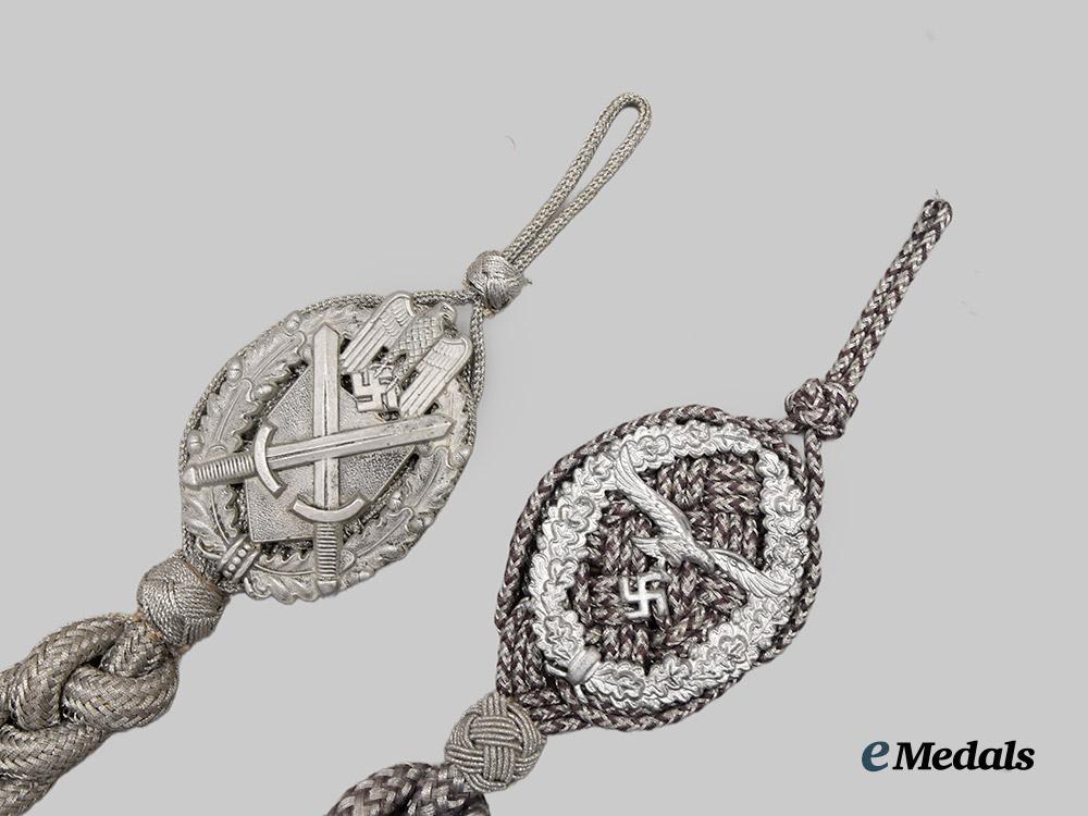 germany,_wehrmacht._a_pair_of_marksmanship_lanyards___m_n_c4611