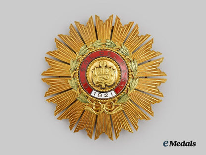 peru._an_order_of_the_peruvian_sun,_i_class_breast_star,_in_case___m_n_c4611