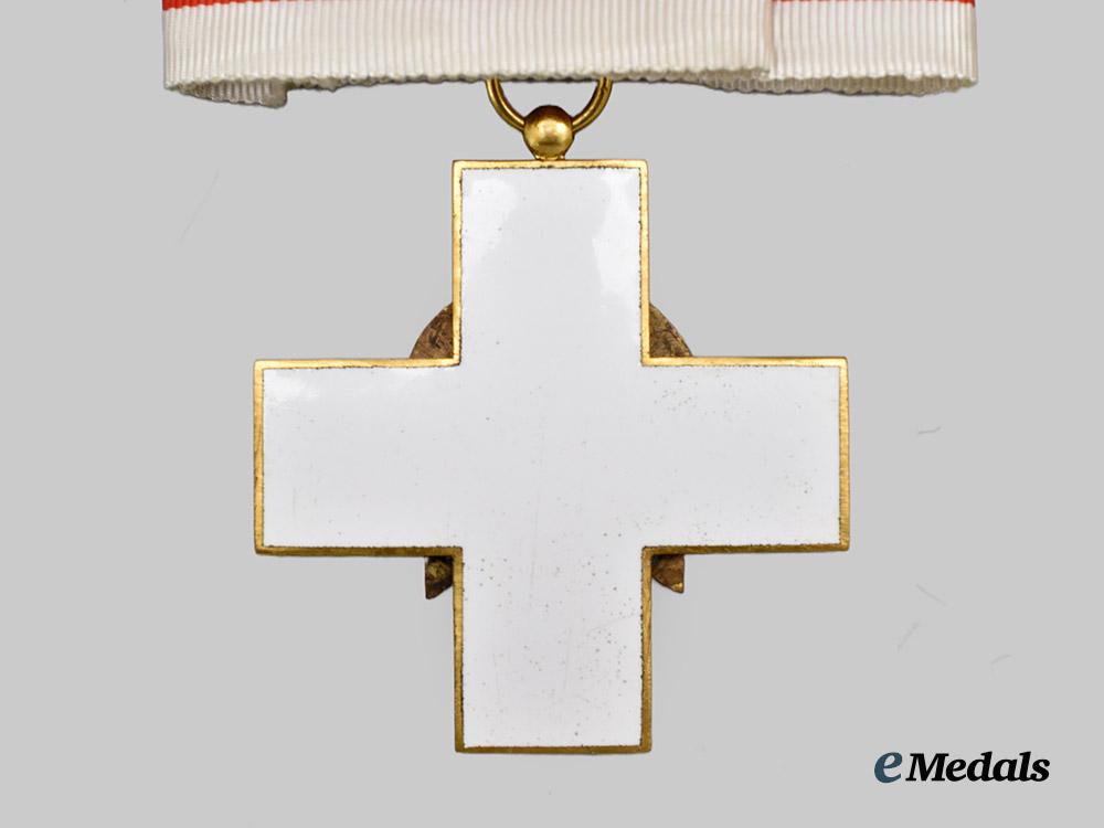 germany,_federal_republic._a_german_social_welfare_decoration,_i_class_cross_with_case,_exhibition_example_by_rudolf_souval_c.1960___m_n_c4612