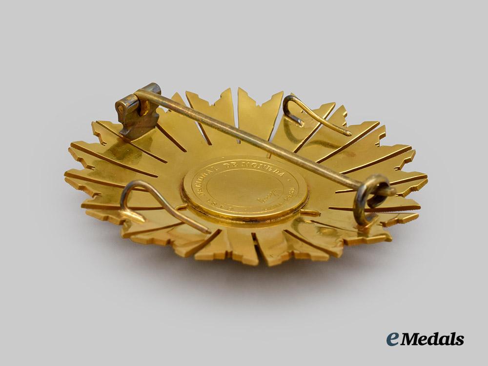 peru._an_order_of_the_peruvian_sun,_i_class_breast_star,_in_case___m_n_c4614