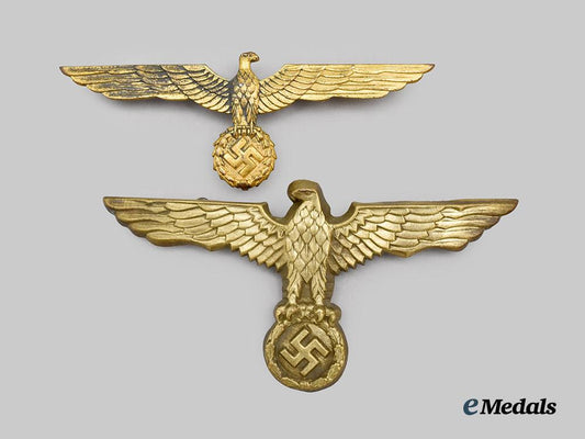 germany,_wehrmacht._a_pair_of_summer/_tropical_uniform_insignia___m_n_c4643