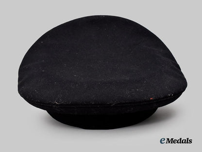 germany,_kriegsmarine._a_senior_officer’s_visor_cap___m_n_c4650