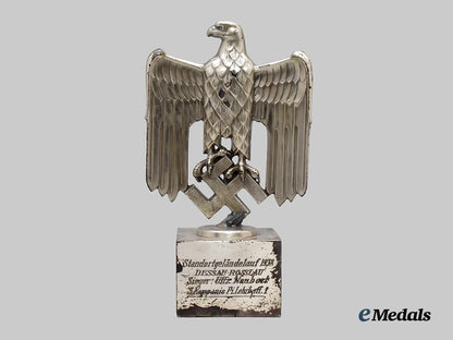 germany,_heer._a1938_cross_country_run_victor’s_trophy_to_unteroffizier_neubert,_pionier-_lehr-_battalion1___m_n_c4655