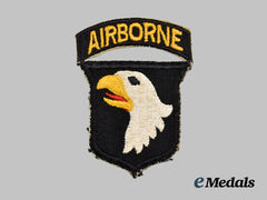United States. A 101 st Airborne Division “Screaming Eagle” Patch, c. 1944.