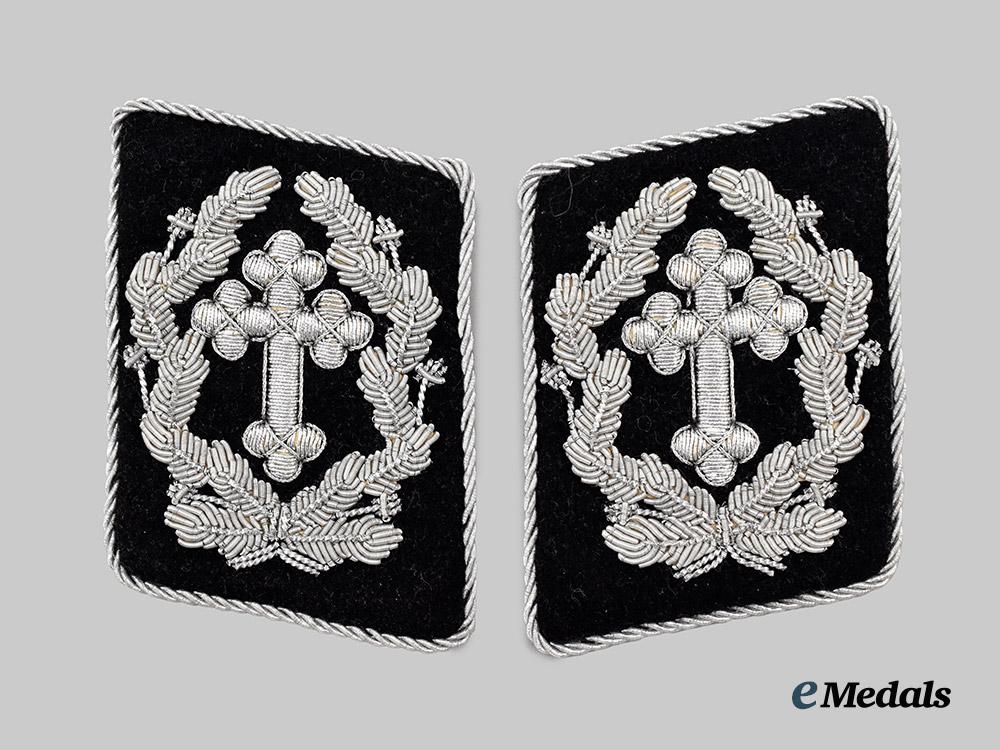germany,_kriegsmarine._a_rare_and_mint_set_of_chaplain_collar_tabs,_early_issue___m_n_c4661