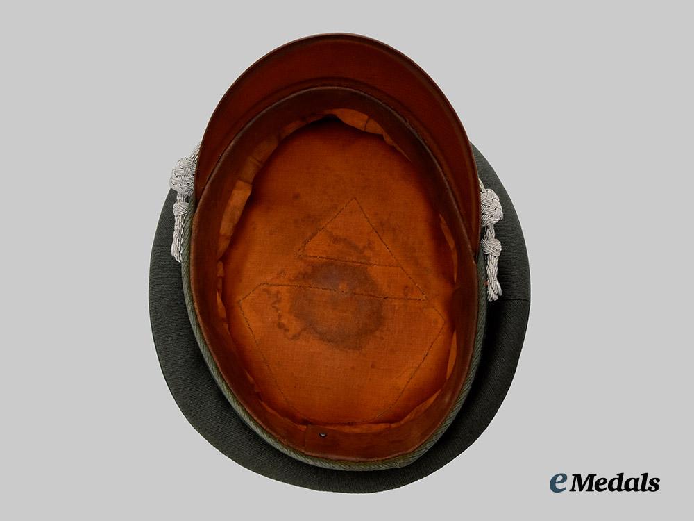 germany,_heer._an_administrative_officer’s_visor_cap,_by_l_a_g_o_mitteldeutschland___m_n_c4686
