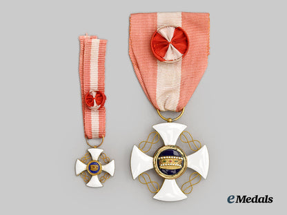 italy,_kingdom._an_order_of_the_crown_of_italy,_officer’s_cross_with_miniature___m_n_c4708