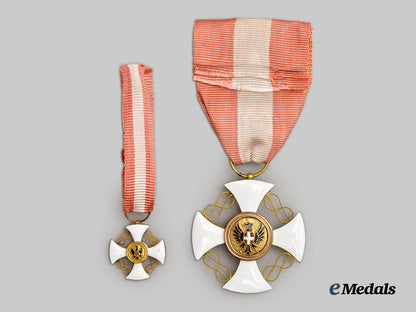 italy,_kingdom._an_order_of_the_crown_of_italy,_officer’s_cross_with_miniature___m_n_c4710