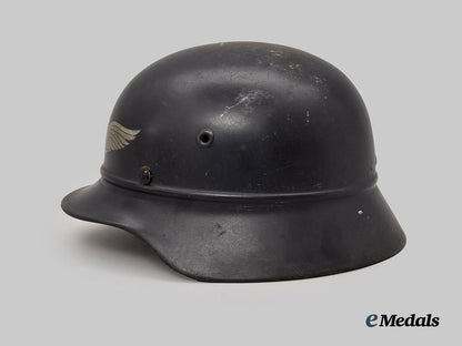 germany,_third_reich._a_luftschutz_m35_beaded_stahlhelm,_by_f._w._quist___m_n_c4723
