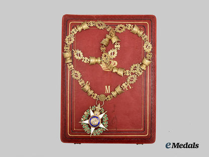 portugal,_kingdom._an_order_of_the_tower_and_sword,_grand_collar_with_case,_by_da_costa,_c.1880___m_n_c4785