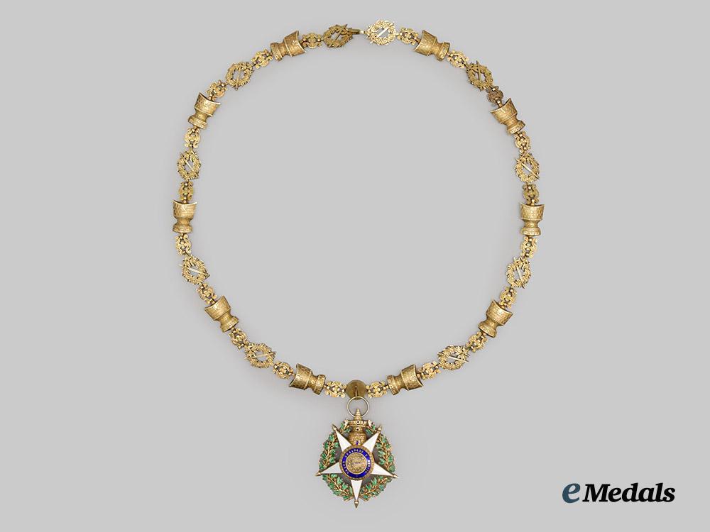 portugal,_kingdom._an_order_of_the_tower_and_sword,_grand_collar_with_case,_by_da_costa,_c.1880___m_n_c4791