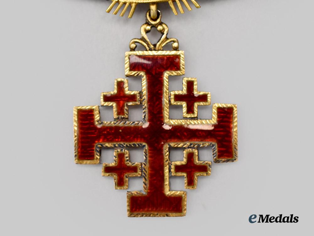 vatican,_papal_state._an_order_of_the_holy_sepulchre,_commander_in_case___m_n_c4791